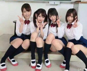 ​为什么日本女生冬天光腿 日本光腿文化