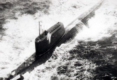 ​珀耳修斯号潜艇上唯一的幸存者是如何活下来的？